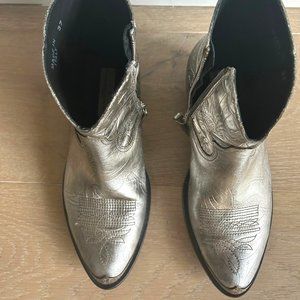 Golden Goose Leather Pattern silver Western Boots women size 7